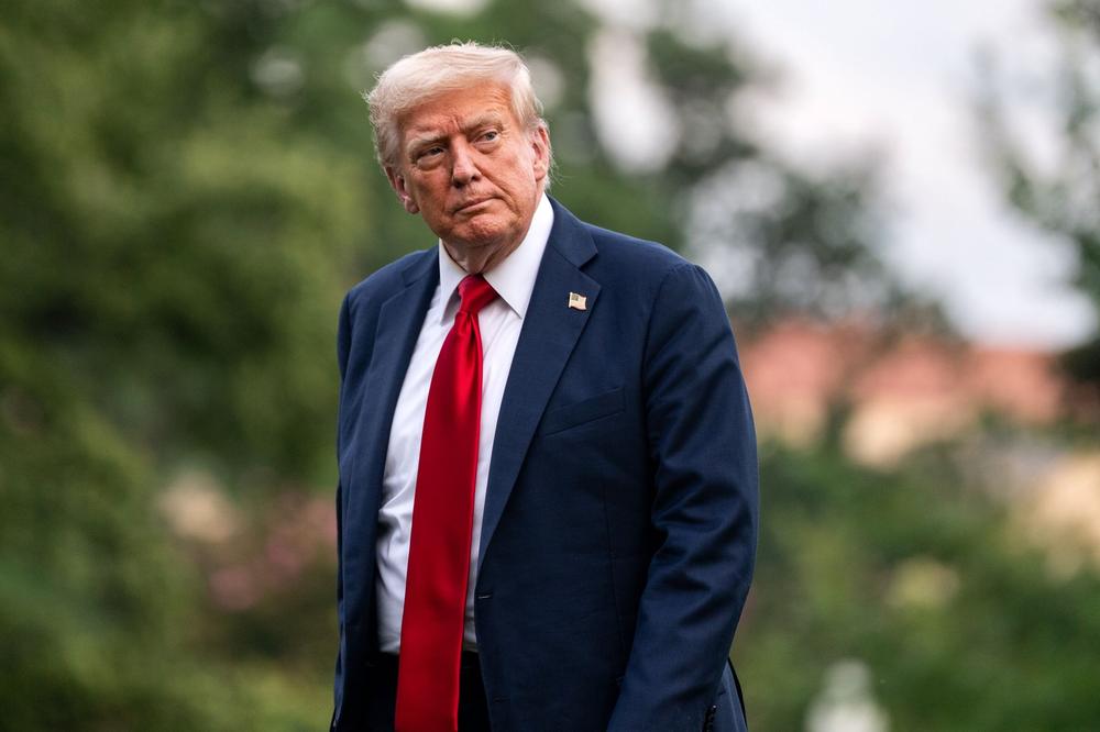 Trump signs order imposing additional 25% tariff on Indian imports over Russian oil ties to pressure Moscow into peace deal