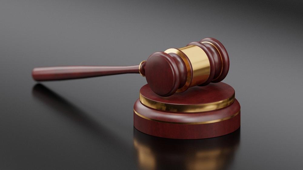 Judge blasts lawyer after AI-generated errors derail Australian murder case