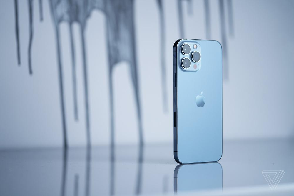 No, Apple isn’t trying to buy up all the 13 Pro Maxes