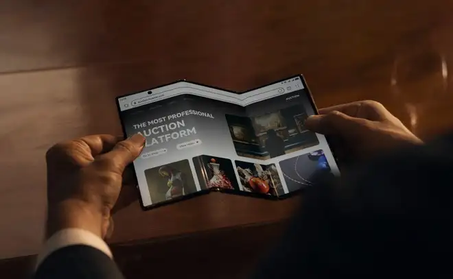 Huawei a tutto fold: Mate XT 2 e Mate X7 in arrivo quest'anno