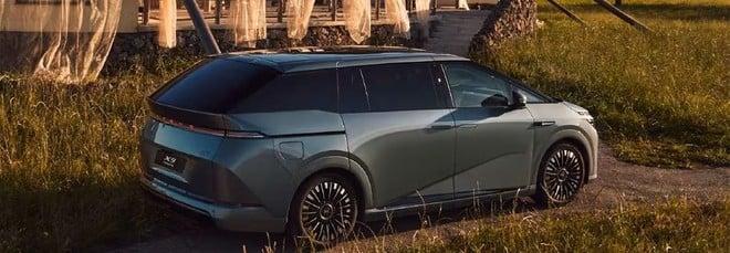 Nuova Xpeng X9 EREV, monovolume Super Range Extender con autonomia di 1.600 km