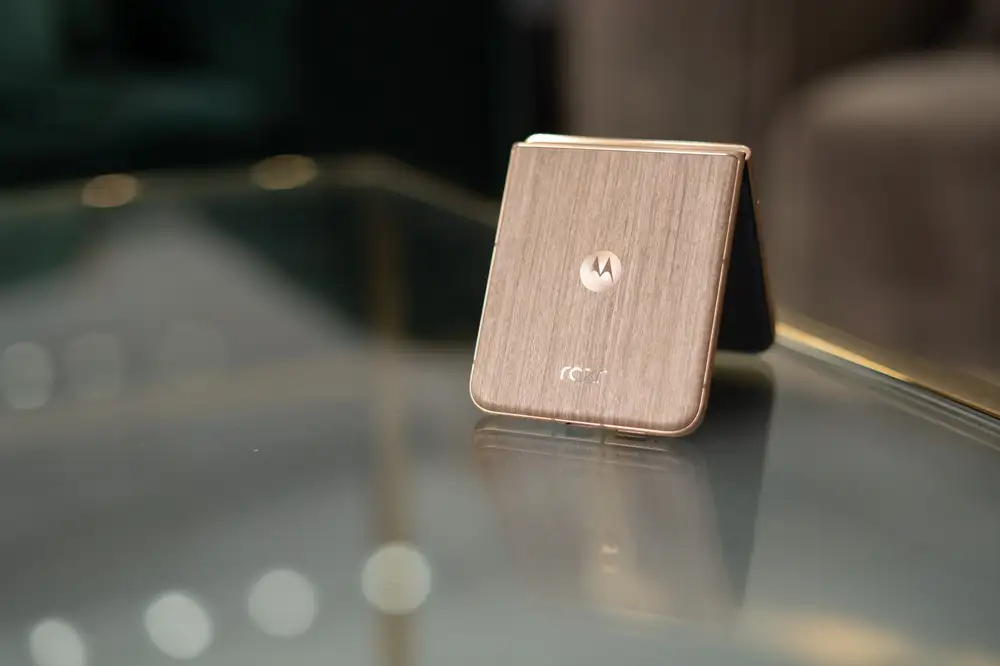 Motorola Razr Ultra (2025) review: looking sharp