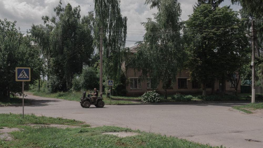 'Medieval raids' — fear, uncertainty in Ukraine's Sumy Oblast border region