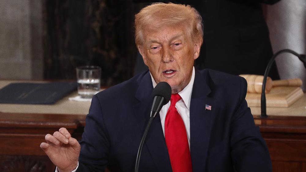 Trump Delivers State Of The Union Death Rattle