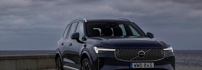 Volvo XC90: altro che pensione, per il SUV si prepara a una nuova vita