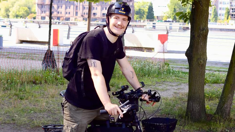 German Twitch streamer raises $3K for charity biking 300 km in 24 hrs