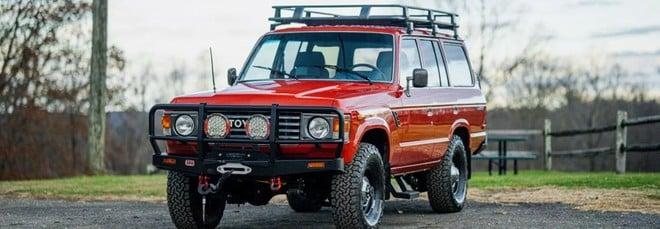 Toyota Land Cruiser FJ60: per questo restomod look originale, ma sotto il cofano c&rsquo;è un V8 da 6,2 litri