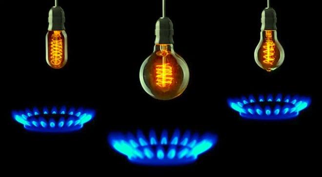 Energia elettrica più cara, ma il gas scende: cosa cambia per le nostre bollette