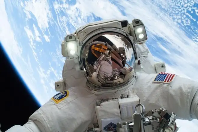 La NASA sbarca su Netflix: lo spazio in diretta streaming per tutti