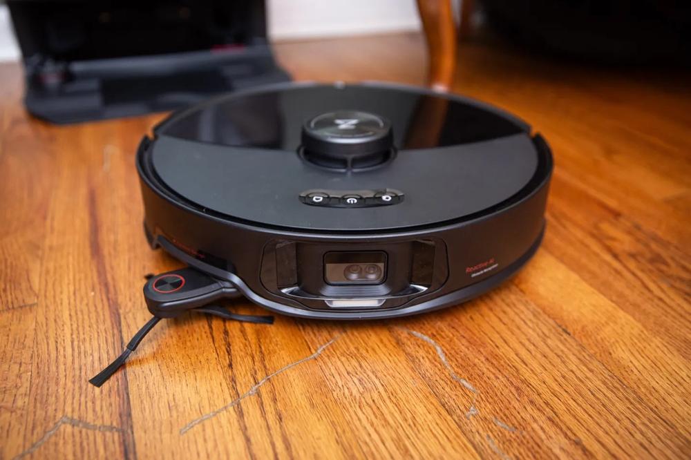 The best Prime Day deals on our favorite robot vacuums