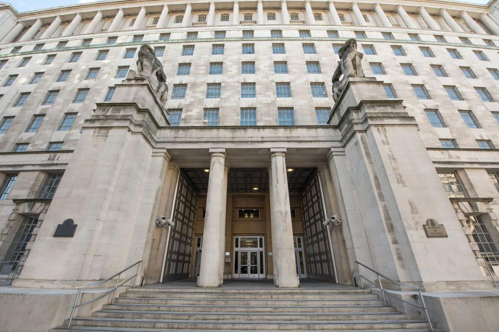 Ukraine, allies set to meet in UK ahead of Trump-Putin summit, Axios reports