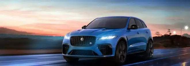 L’ultimo ruggito del V8: Jaguar chiude l’era a benzina con la F-Pace SVR 575 Ultimate