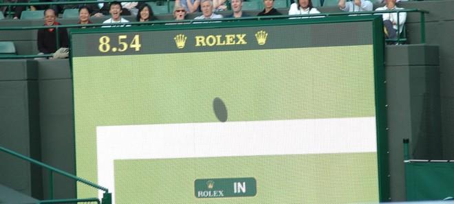 Wimbledon, l'occhio di falco sbaglia e non convince. L'organizzazione: errori umani