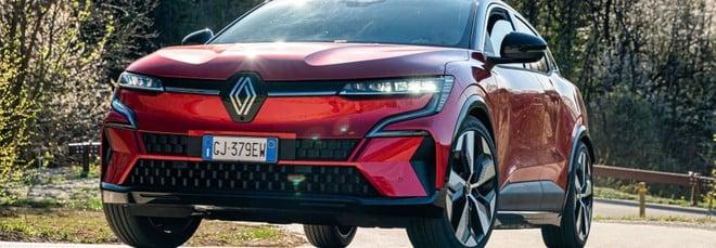 Renault Megane restyling, nel 2026 anche con batterie LFP per ridurre i costi