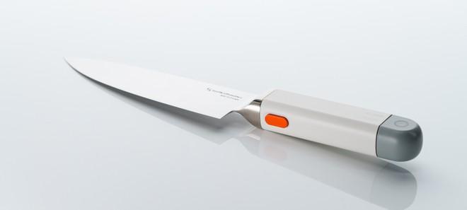 Ecco il coltello che vibra 40mila volte al secondo per dimezzare gli sforzi
