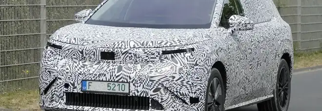Skoda Eviatiq: le nuove foto spia del SUV elettrico derivato dalla Vision 7S