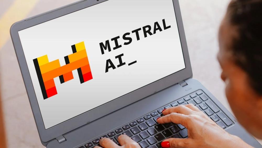 Mistral’s Le Chat chatbot gets a productivity push with new ‘deep research’ mode