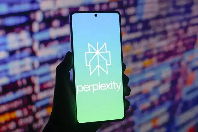 Samsung pronta a integrare Perplexity AI: cambiano gli equilibri con Google?