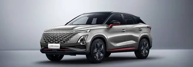 Omoda 5, cresce la gamma ed arriva l'entry level Pure. Il prezzo è ancora più interessante