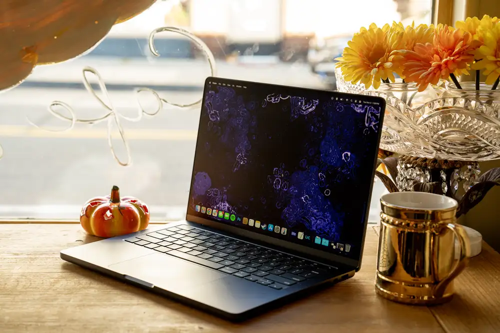 Apple’s 2024 M4 MacBook Pro with a 1TB SSD has never been this cheap