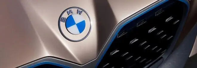 BMW torna al range extender? Nel 2026 una iX5 REx con 1.000 km di autonomia