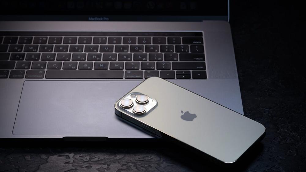 FBI stymied by Apple's Lockdown Mode after seizing journalist's iPhone