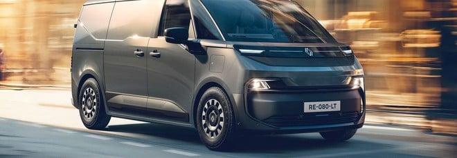 Renault presenta il suo primo veicolo elettrico a 800 V: è un furgone. Ecco Trafic E-Tech Electric