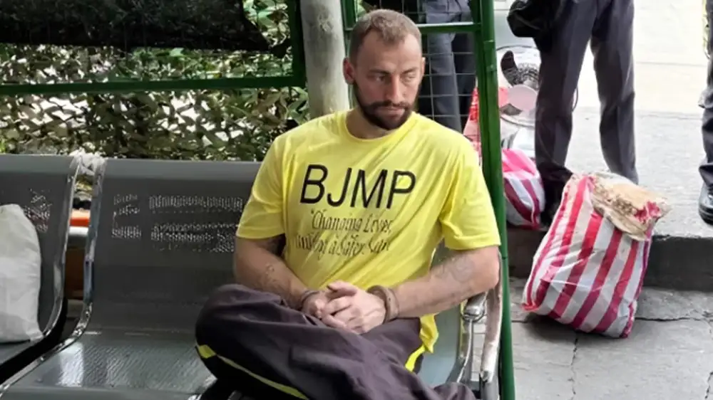 Vitaly finally posts bail in Filipino harassment case but authorities keep him detained