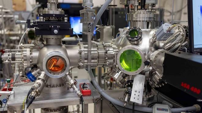 Creato un nuovo stato della materia: il cristallo liquido quantistico