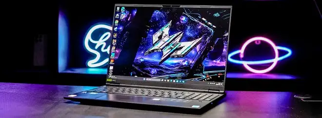 Recensione Acer Predator Helios Neo 16S AI, meno di 2 cm ma si gioca alla grande!