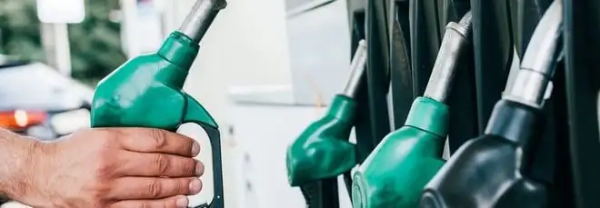 Prezzi carburanti, contro i furbetti delle accise scende in campo la Guardia di Finanza