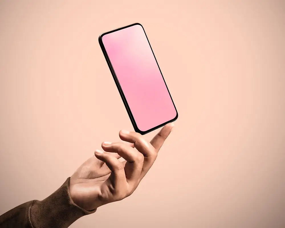 iPhone 16eのよやく Pre-order the iPhone 16e