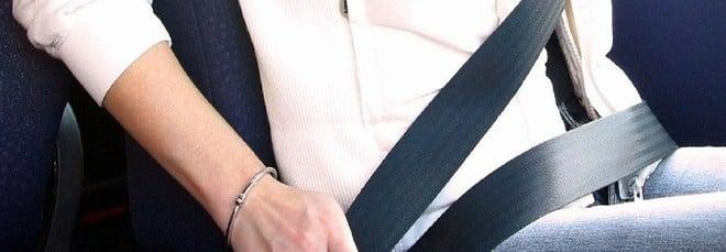 Come funzionano le cinture di sicurezza multi-adattive della nuova Volvo EX-60