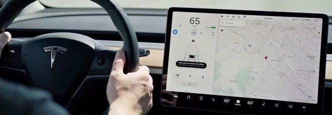 Tesla rinuncia al progetto Dojo per lo sviluppo del supercomputer per l’AI di Autopilot