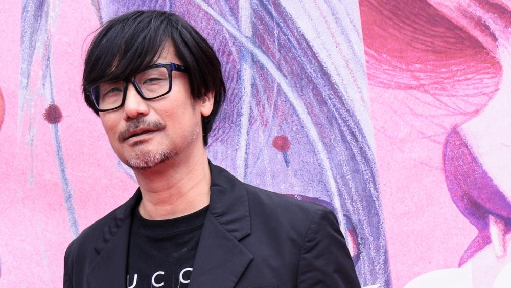 Metal Gear Creator Hideo Kojima Issues Official Statement Distancing Himself From Italian Cartoonist After Now-Deleted Photo Sparked a Backlash