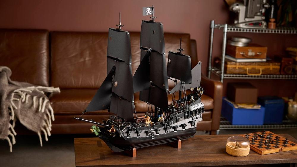 We Build LEGO Pirates of the Caribbean Captain Jack Sparrow’s Pirate Ship
