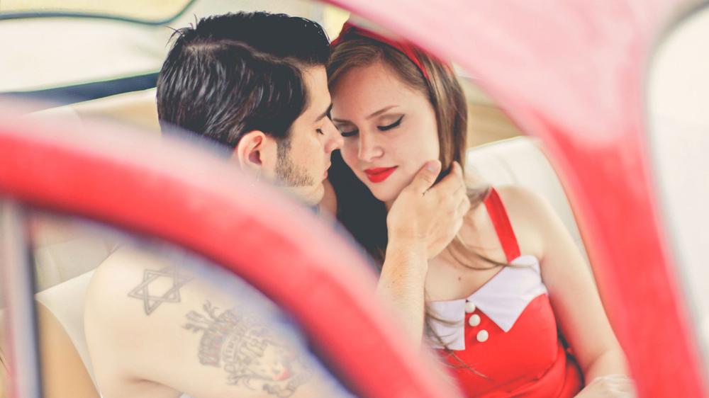 Scopare in macchina diventa ufficialmente rievocazione storica