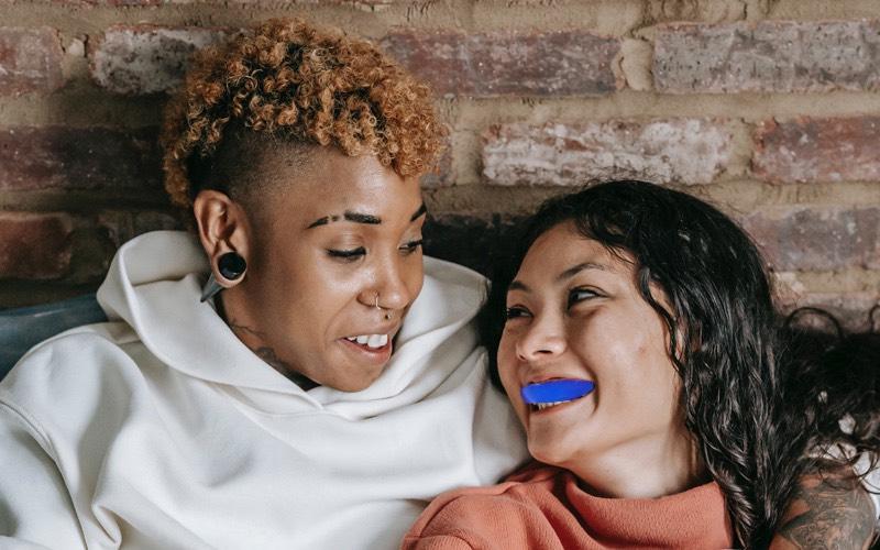 ‘I Swear I Usually Never Do This on a First Date,’ Says Woman Wearing Mouth Guard