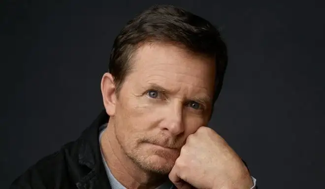Michael J. Fox torna sul set: sarà ospite nella serie “Shrinking”