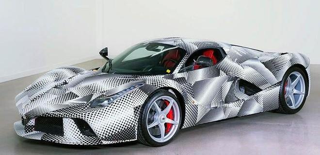 Prototipo di LaFerrari venduto a 2,4 milioni, segni particolari? Non si può guidare