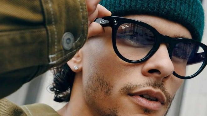 Occhiali smart Ray-Ban Meta: vendite triplicate grazie all'AI