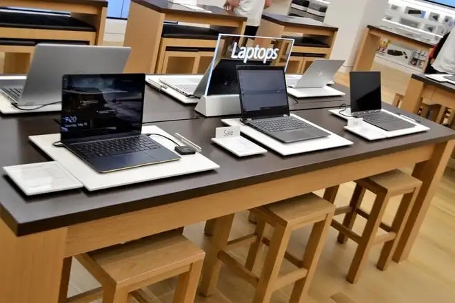 Mercato dei PC tradizionali in crescita nel 2025: IDC rivede le stime al rialzo