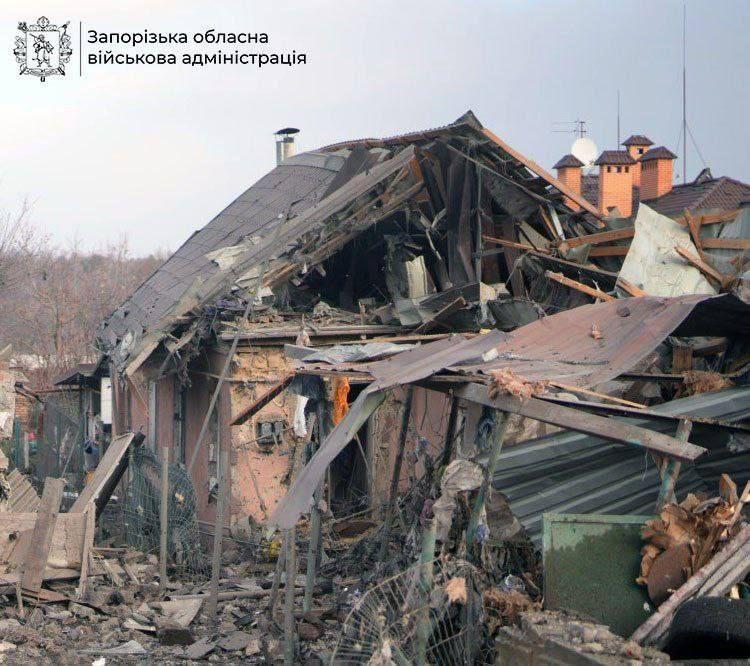 Russian attacks kill 4, injure 5 in Ukraine over past day