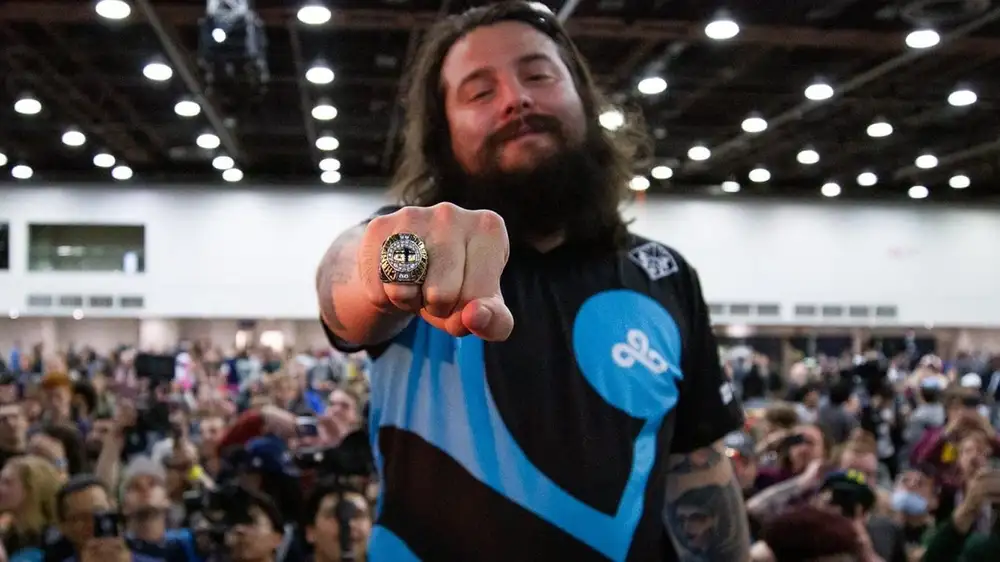 Mang0 issues emotional apology after being dropped by Cloud9 over Ludwig stream controversy