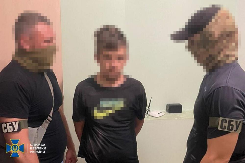 Russian agent caught 'red-handed' planting explosives in Rivne apartment building, Ukraine's SBU says