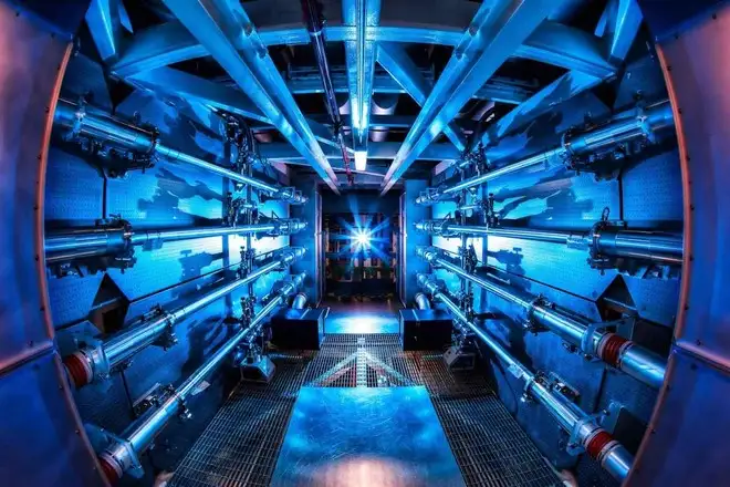 Laser e fusione nucleare: superati gli 8,6 megajoule in esperimenti USA
