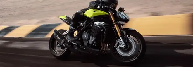 Nuova Triumph Speed ​​Triple 1200 RX: è più sportiva che mai!