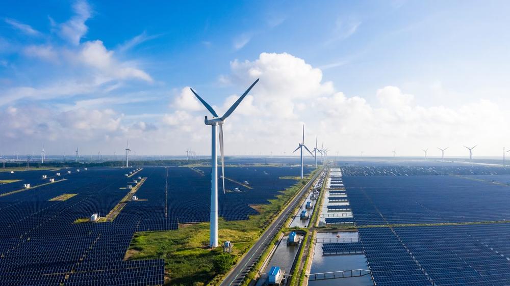 Rough road to “energy dominance” after GOP kneecaps wind and solar