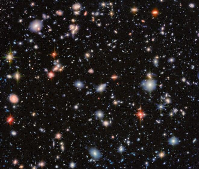 La nuova immagine del James Webb ci mostra l'alba dell'Universo