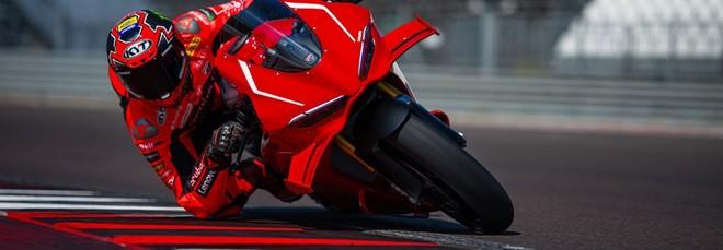 Debutta la nuova Ducati Panigale V4R, il massimo della tecnologia racing
